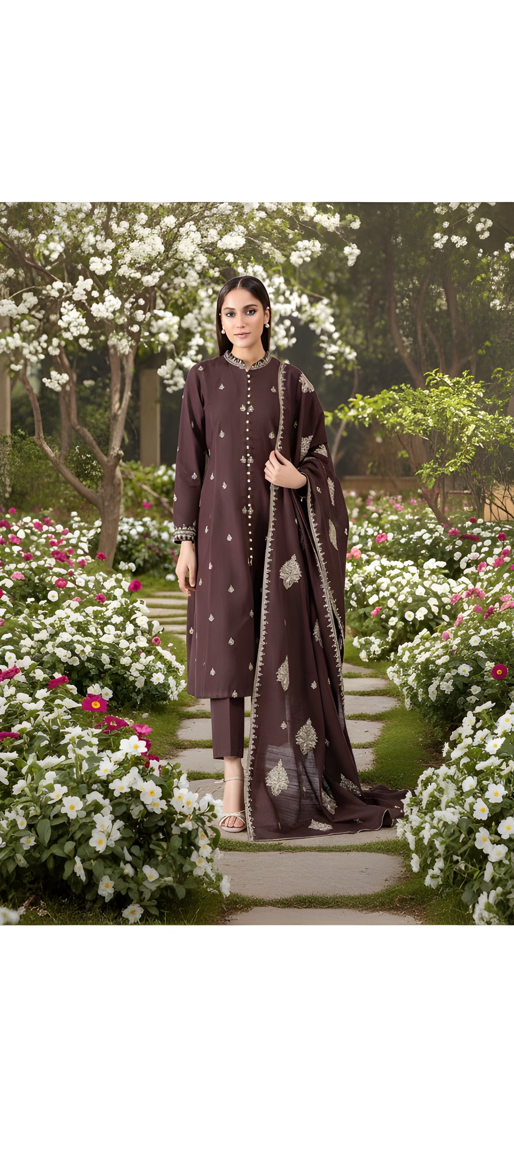 Dhanak Embroidered 3-Piece Suit