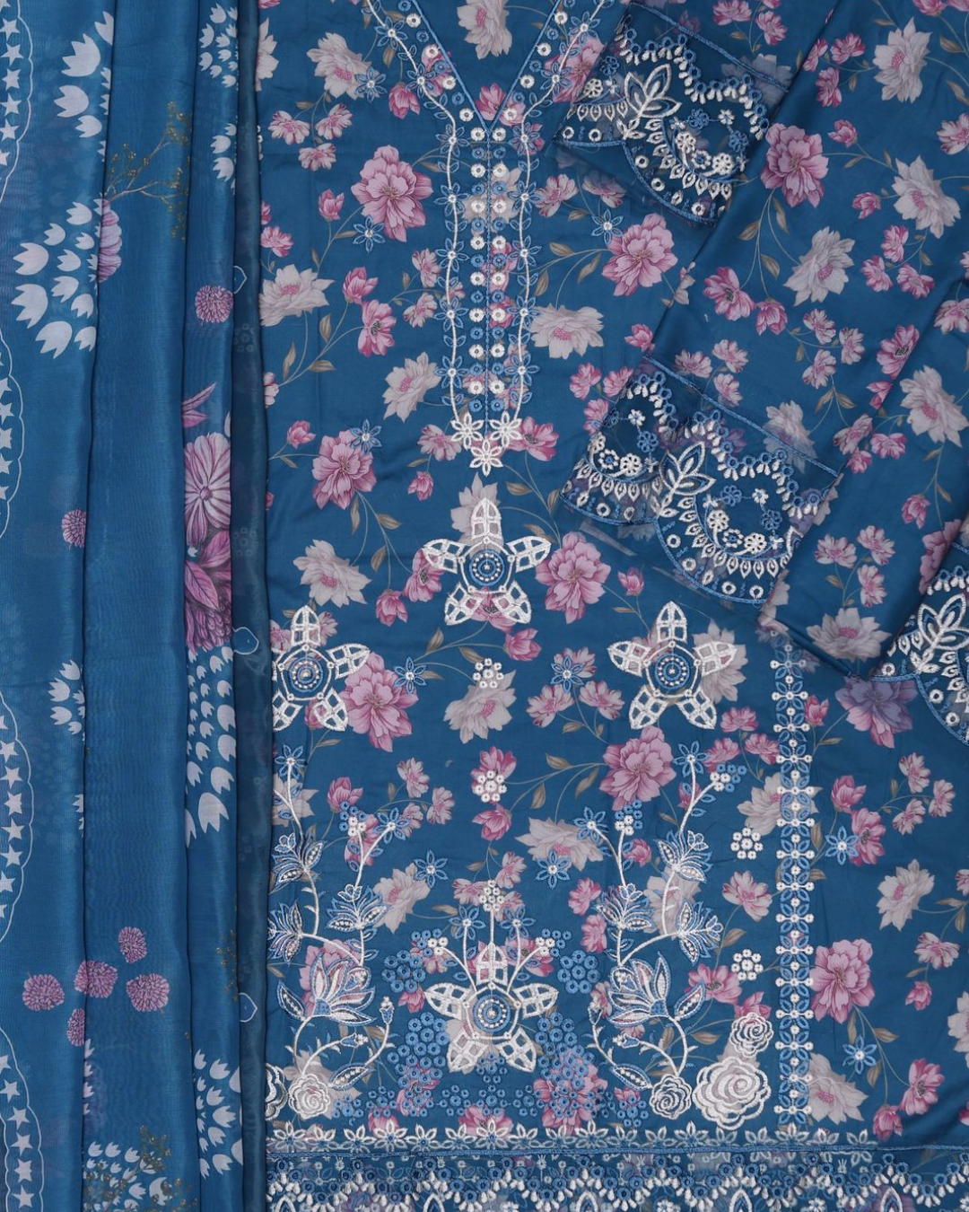 Luxury Lawn 3-Piece Suit