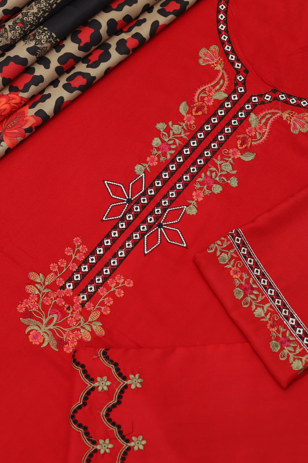 Maria B Dhanak Embroidered 3-Piece Suit