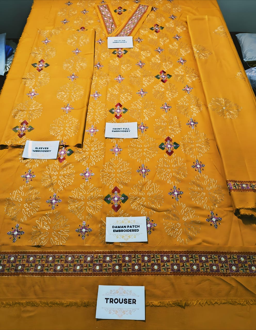 Dhanak Embroidered 3-Piece Suit