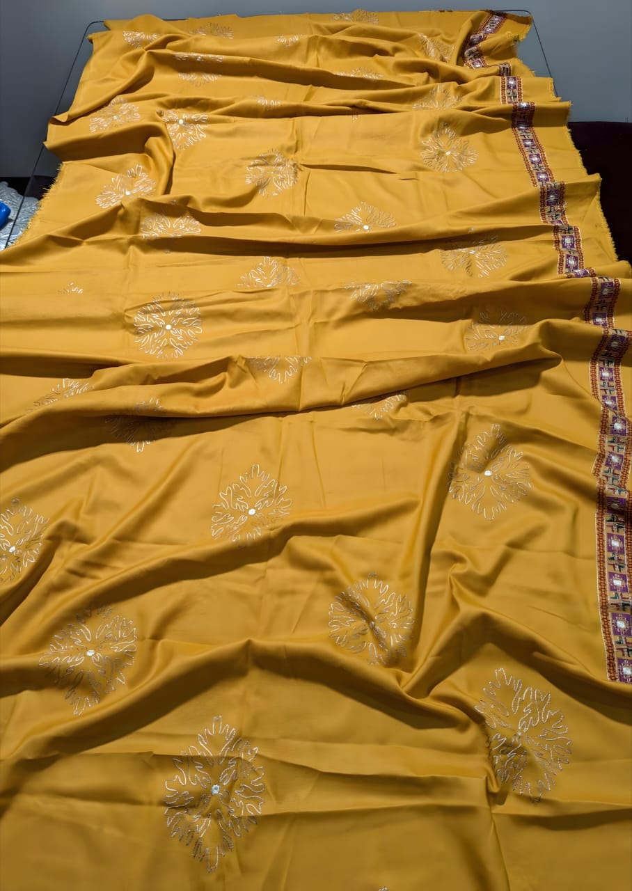 Dhanak Embroidered 3-Piece Suit