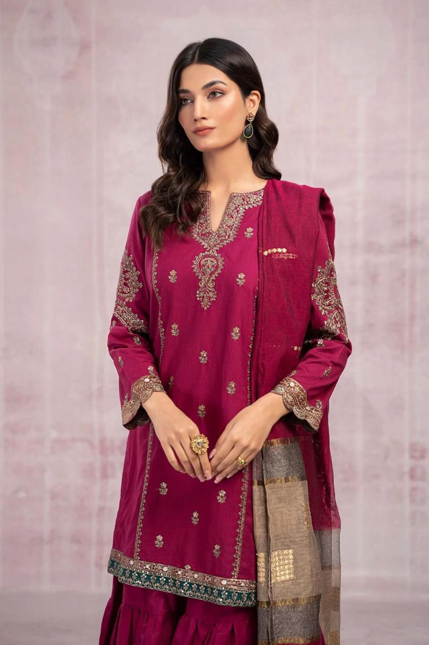 Maria B Lawn Embroidered 3-Piece Suit
