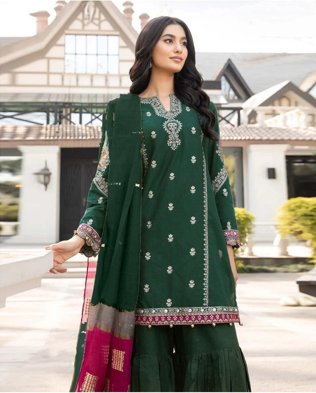 Maria B Lawn Embroidered 3-Piece Suit