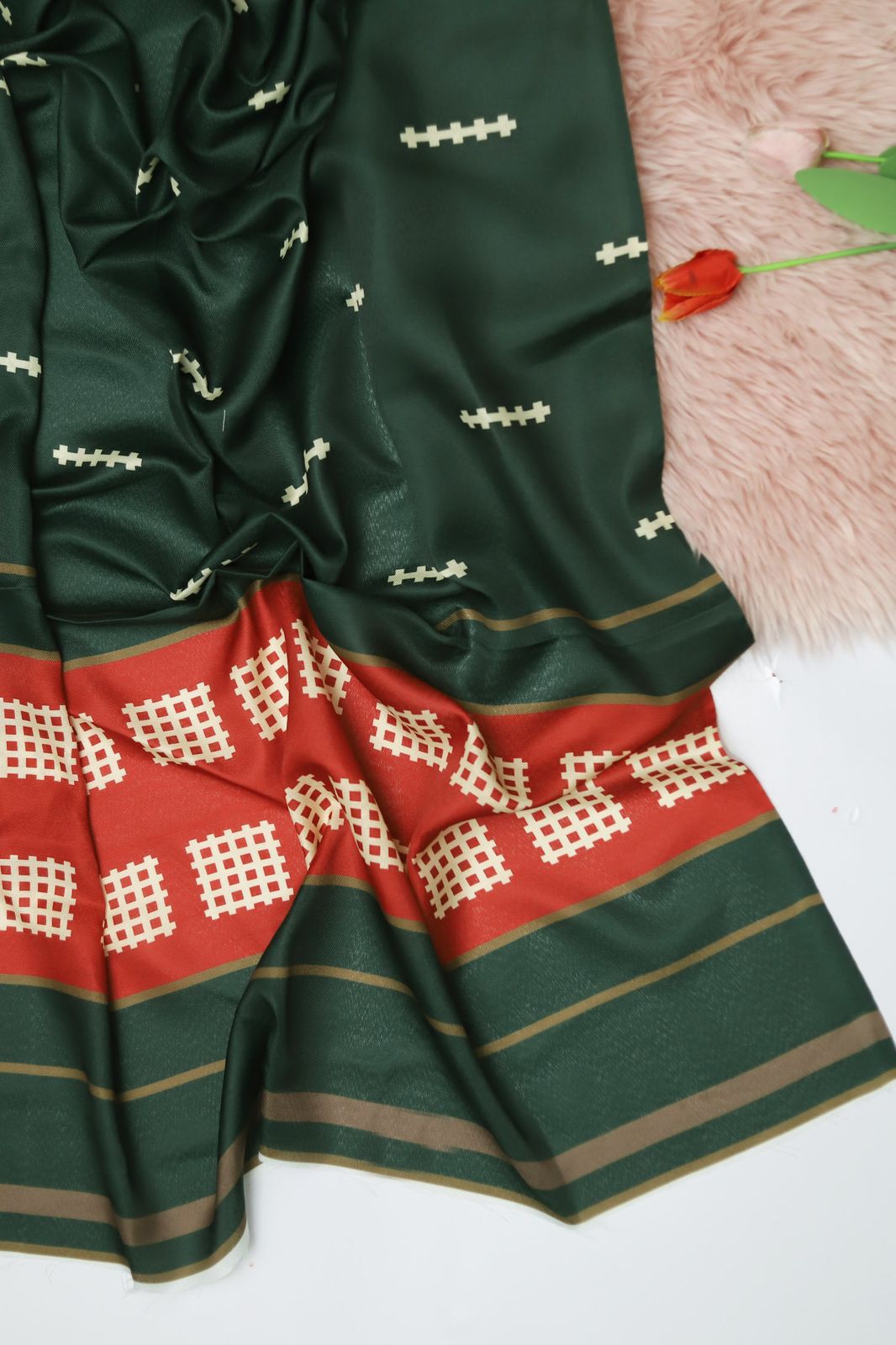 Maria B Lawn Embroidered 3-Piece Suit