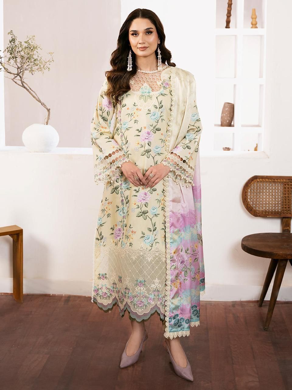 Premium Lawn 3-Piece Suit with Chiffon Dupatta