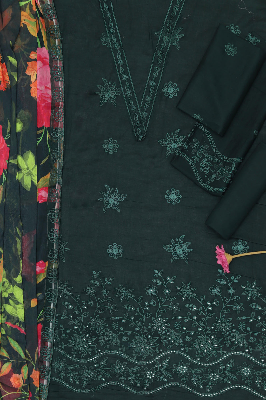 Maria B Luxury Lawn 3-Piece Suit