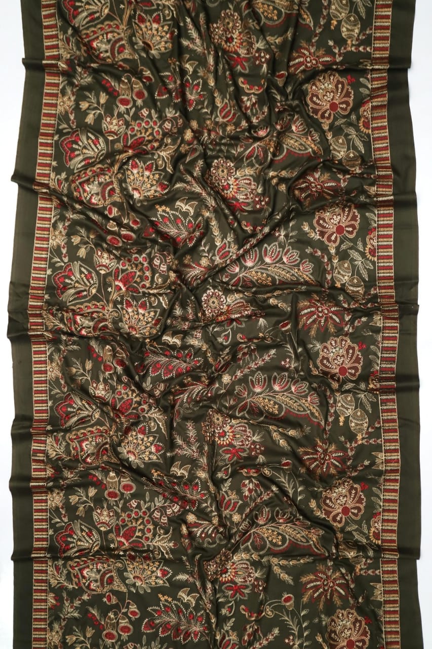 Dhanak Embroidered 3-Piece Suit