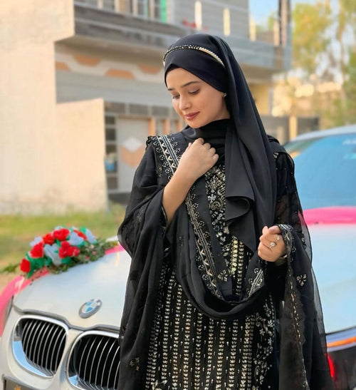 Akbar Aslam Luxury Sequins Organza 3-Piece