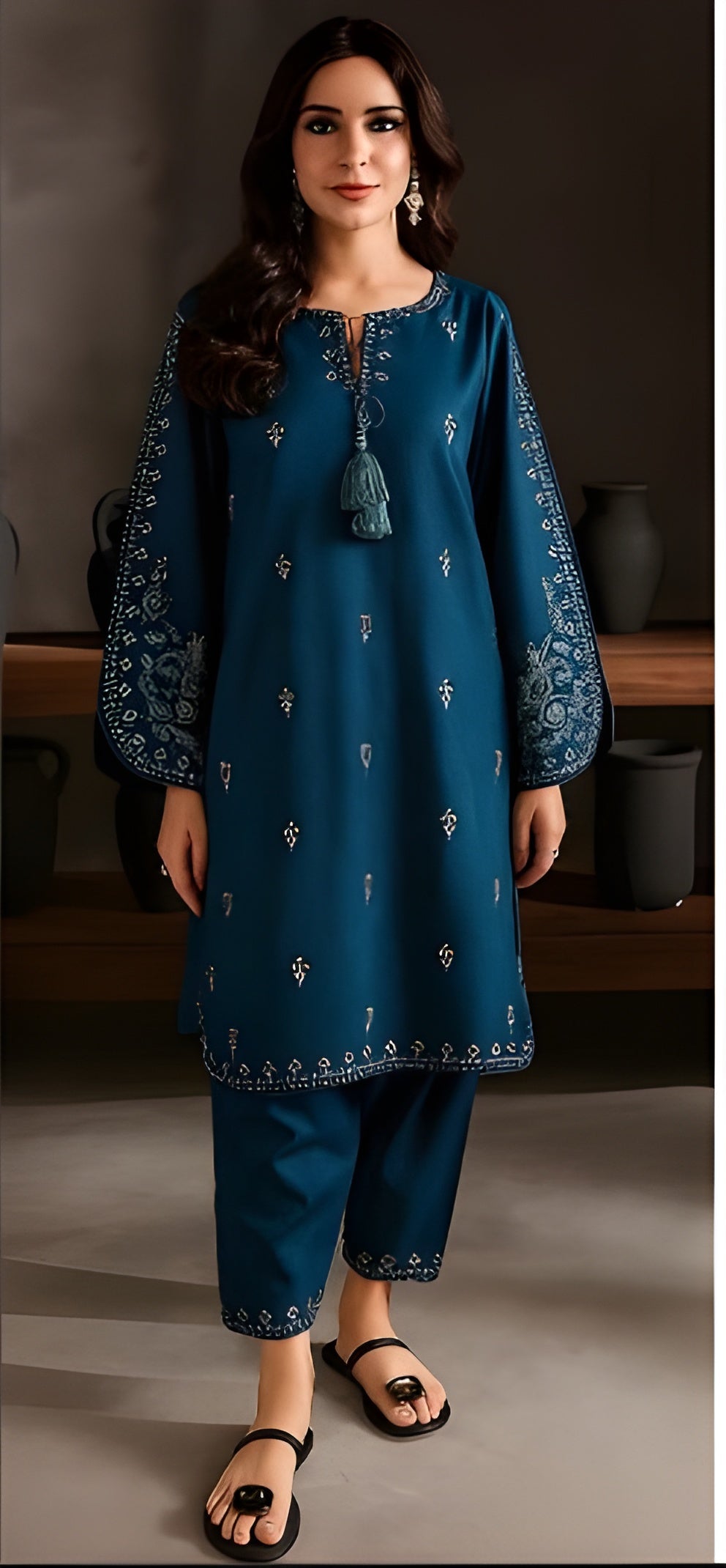 Dhanak Embroidered 2-Piece Suit